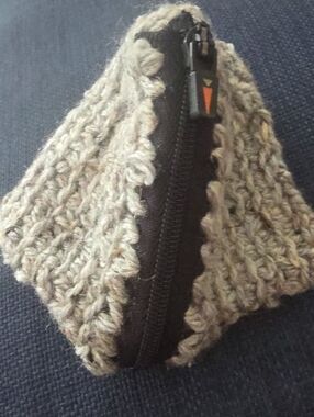 Handmade Knit Small Walet Accessory Trapezoid,Pouch in Beige